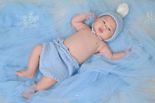 泰兴宝宝老喊肚子疼还发烧